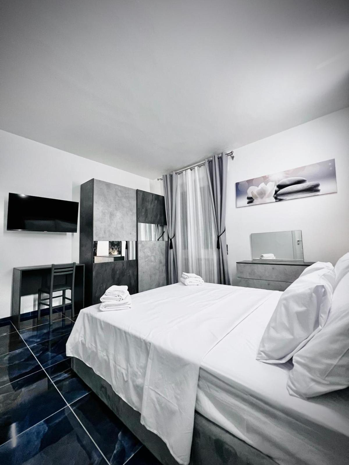 Seven Nights Bologna Bed & Breakfast Екстериор снимка